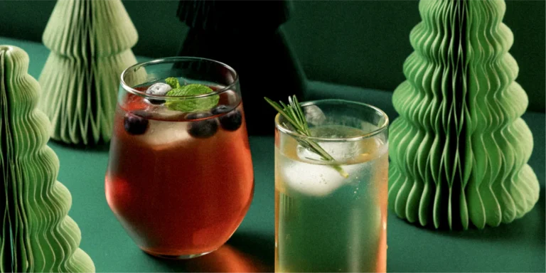 Crisp Red Apple Punch in To Go Box