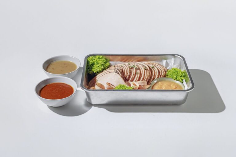 Yuletide Whole Ham with Pineapple Sauce
